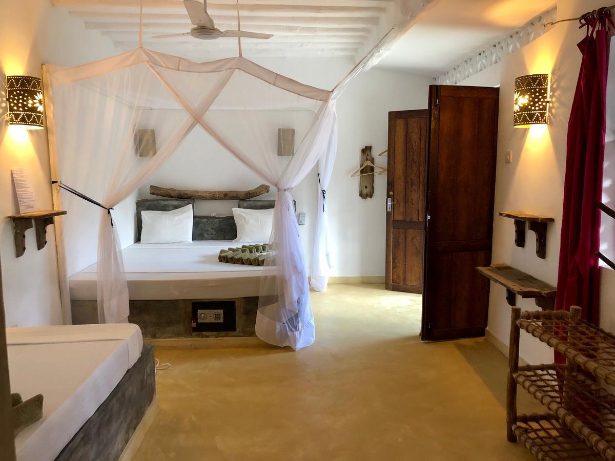 Zanzistar 3*